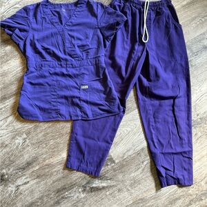 Grey's Anatomy V-Neck Purple Scrub Top